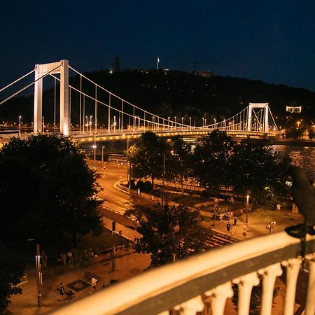Budapest Riverfront Suite Exterior foto